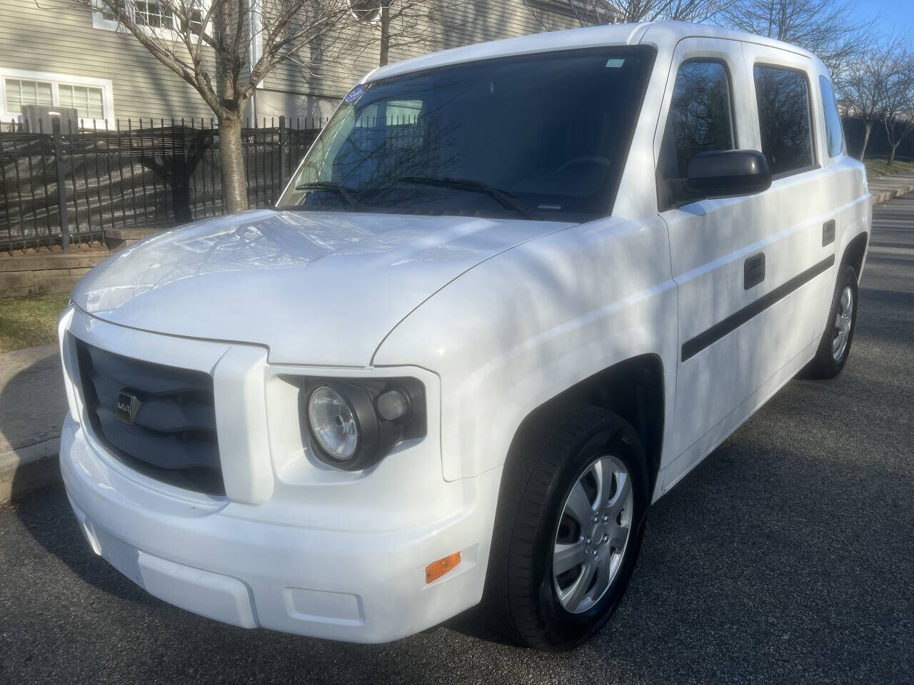 2014 AM GENERAL MV-1