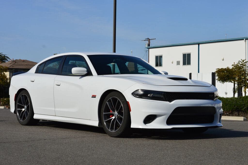 2016 DODGE Charger