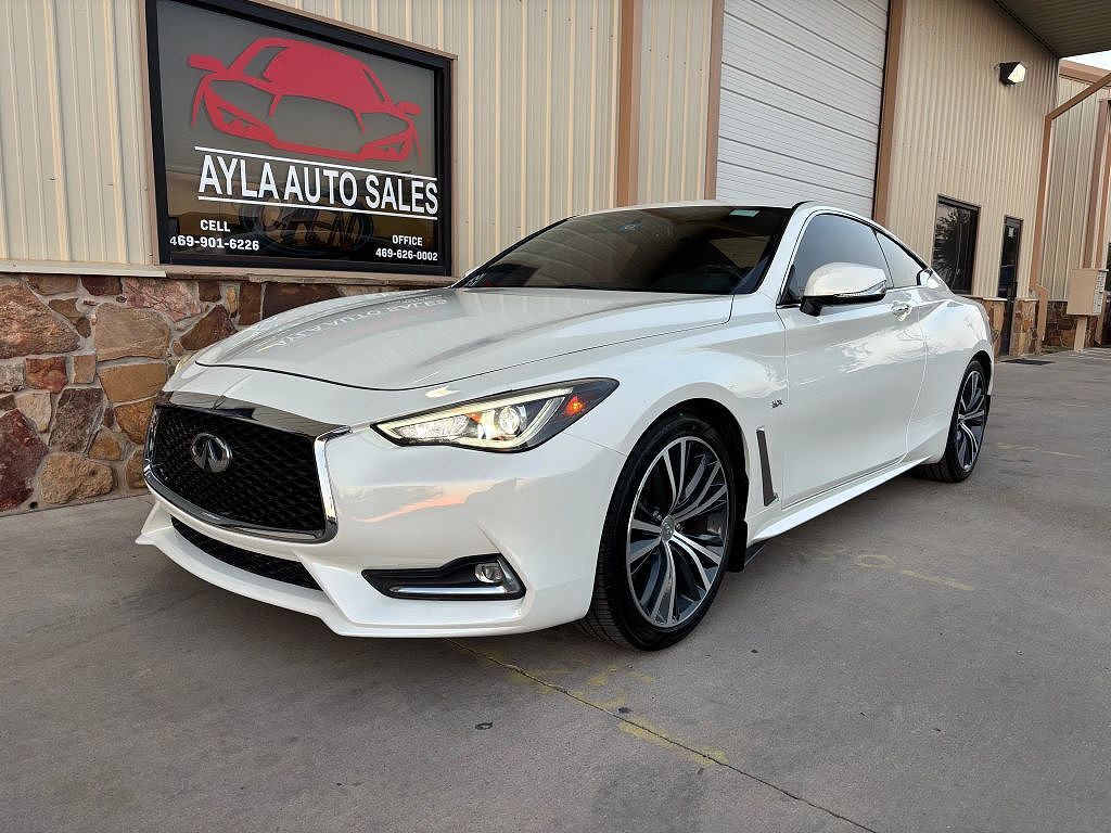 2017 INFINITI Q60