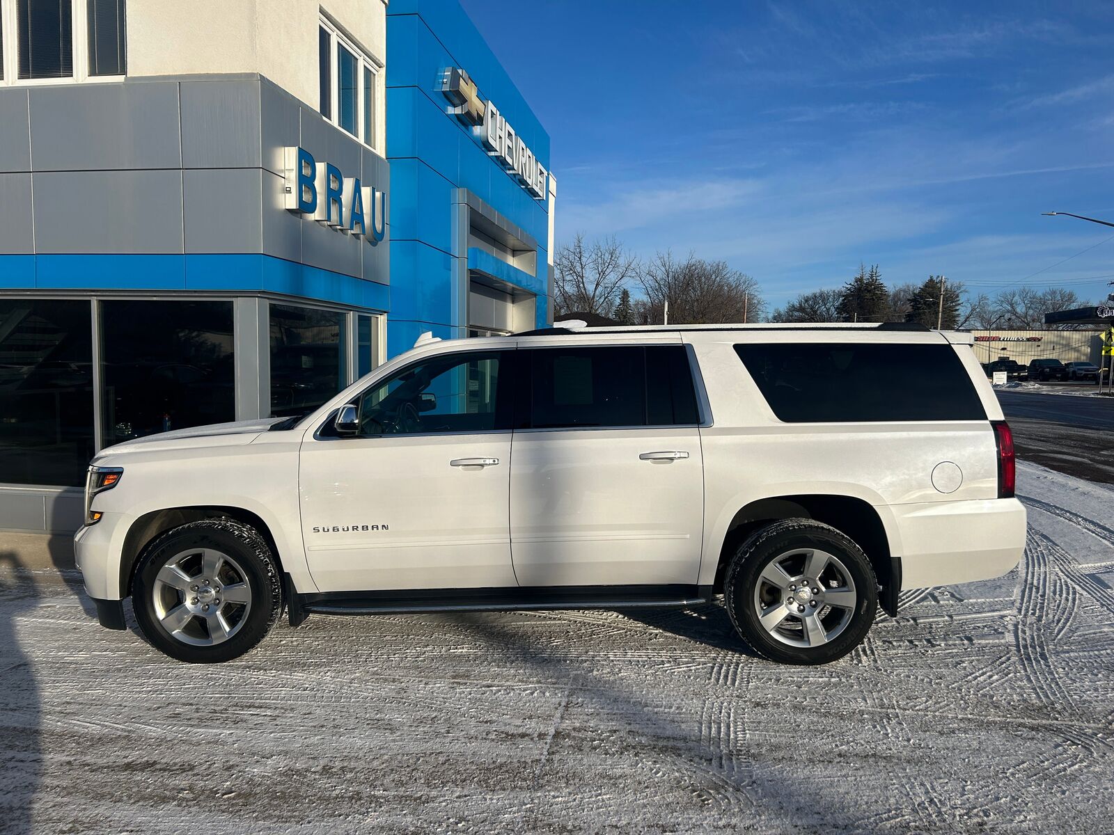 2020 CHEVROLET Suburban