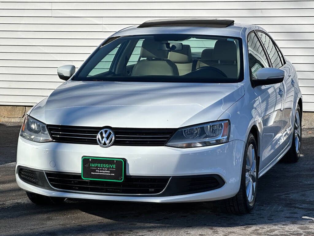 2014 VOLKSWAGEN Jetta