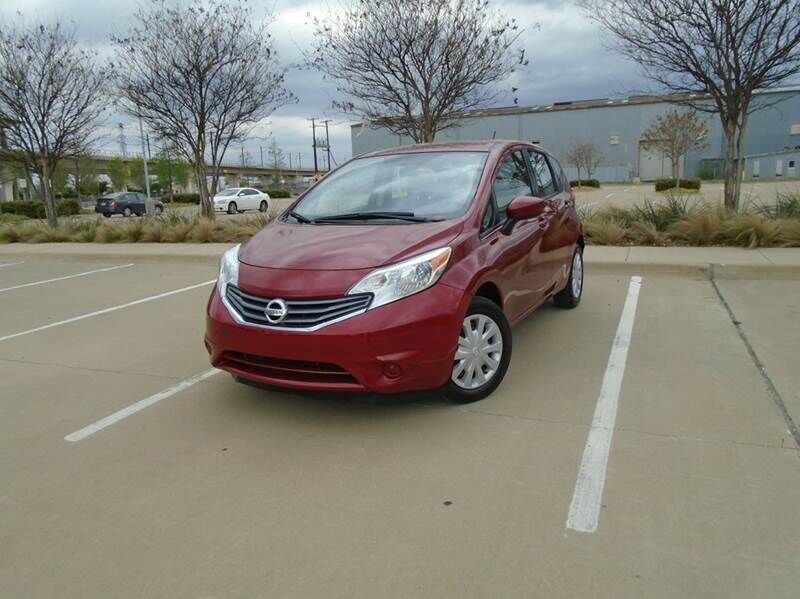 2016 NISSAN Versa