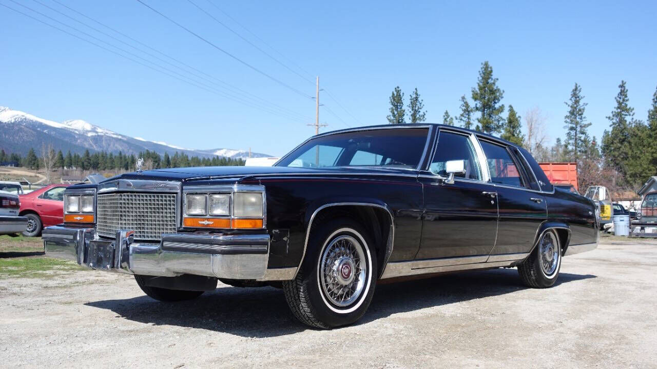 1988 CADILLAC Brougham