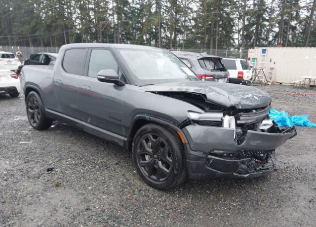 2025 RIVIAN R1T