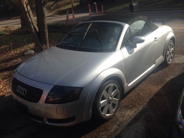 2004 AUDI TT