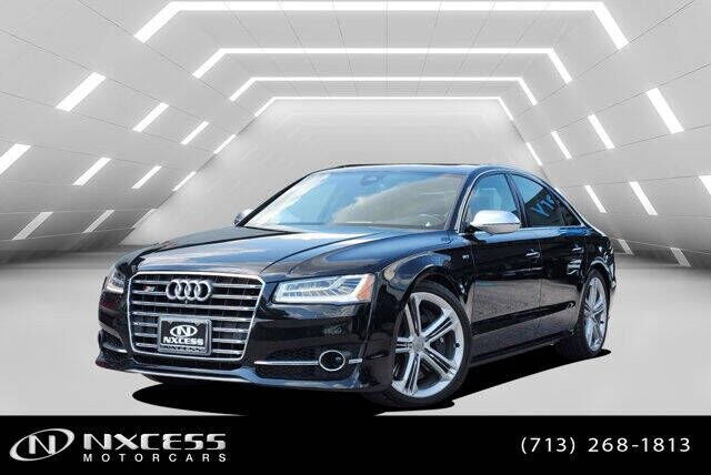 2016 AUDI S8