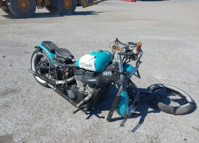 2001 HONDA VT600CD