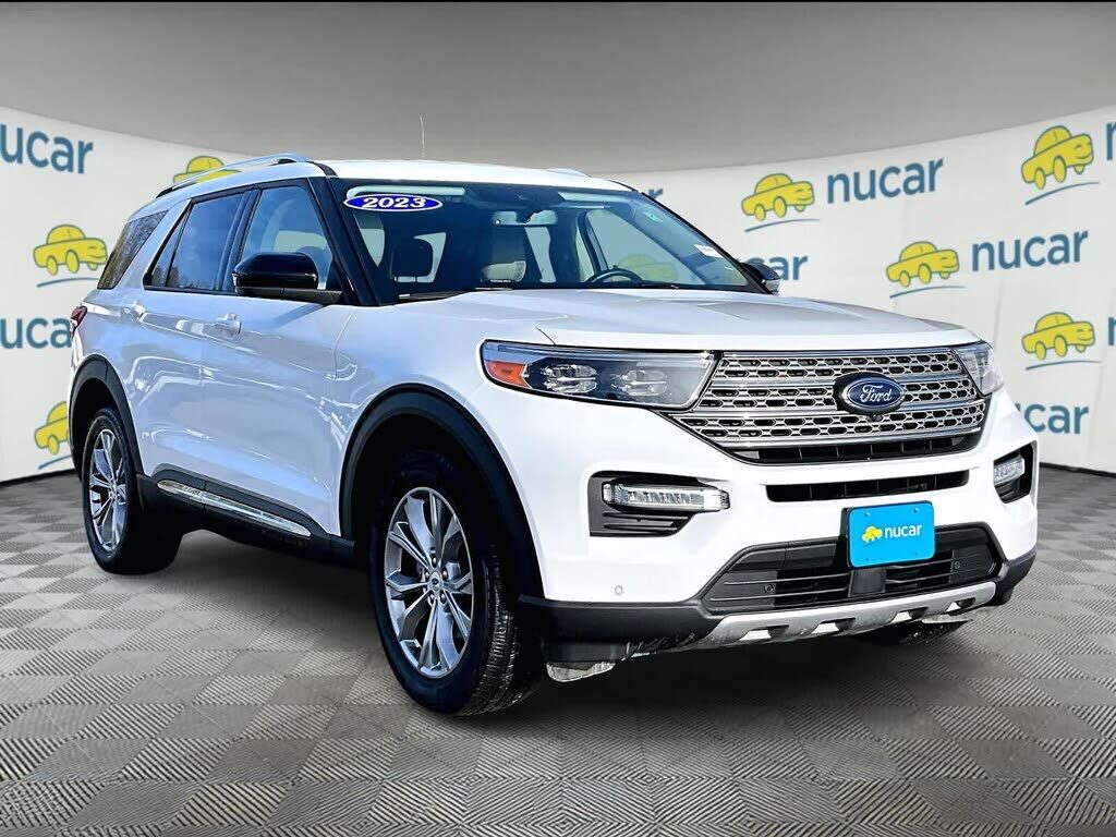 2023 FORD Explorer
