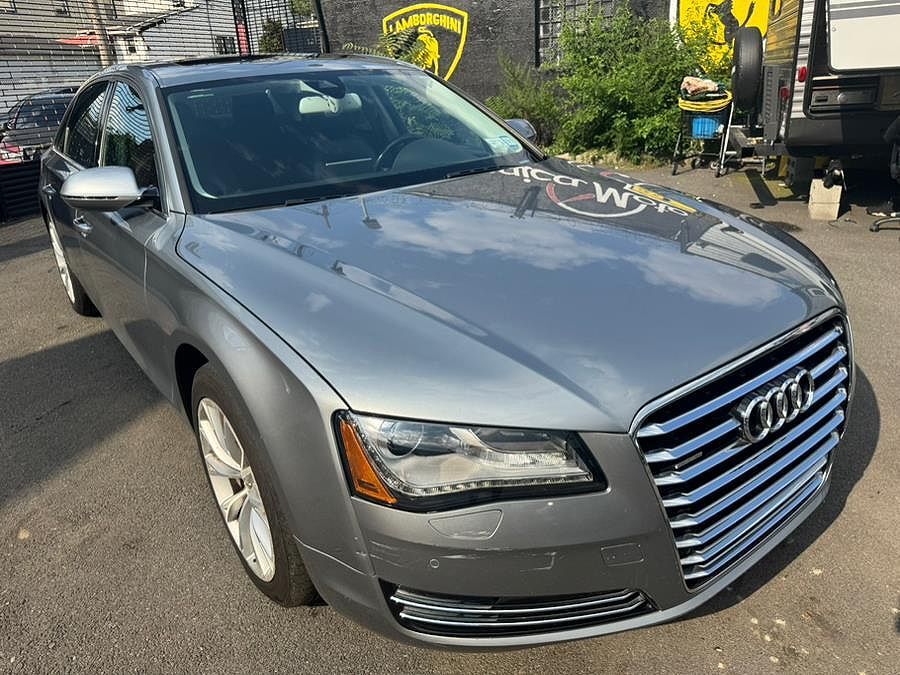Audi A8
