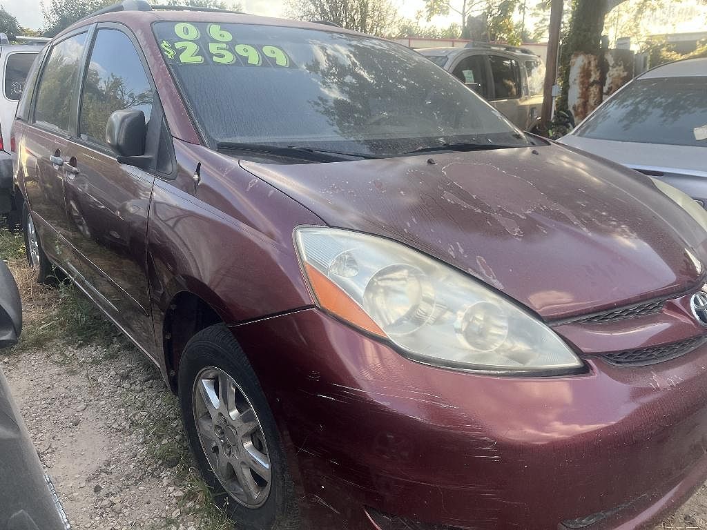 2006 TOYOTA Sienna