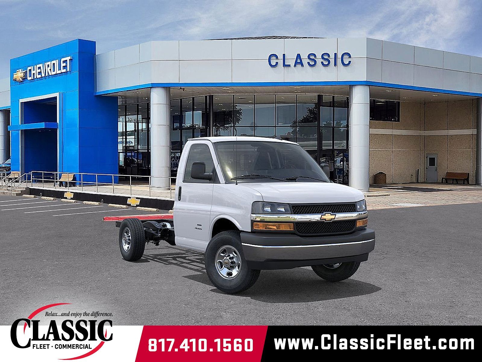 2025 CHEVROLET Express