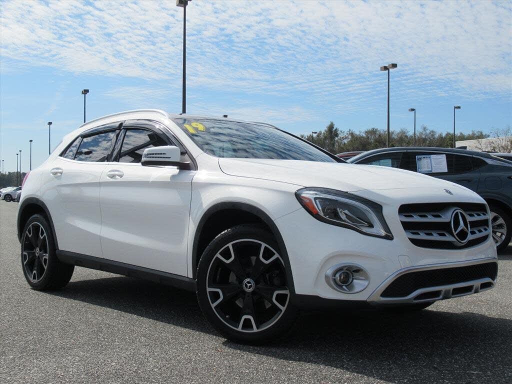 2019 MERCEDES-BENZ GLA-Class