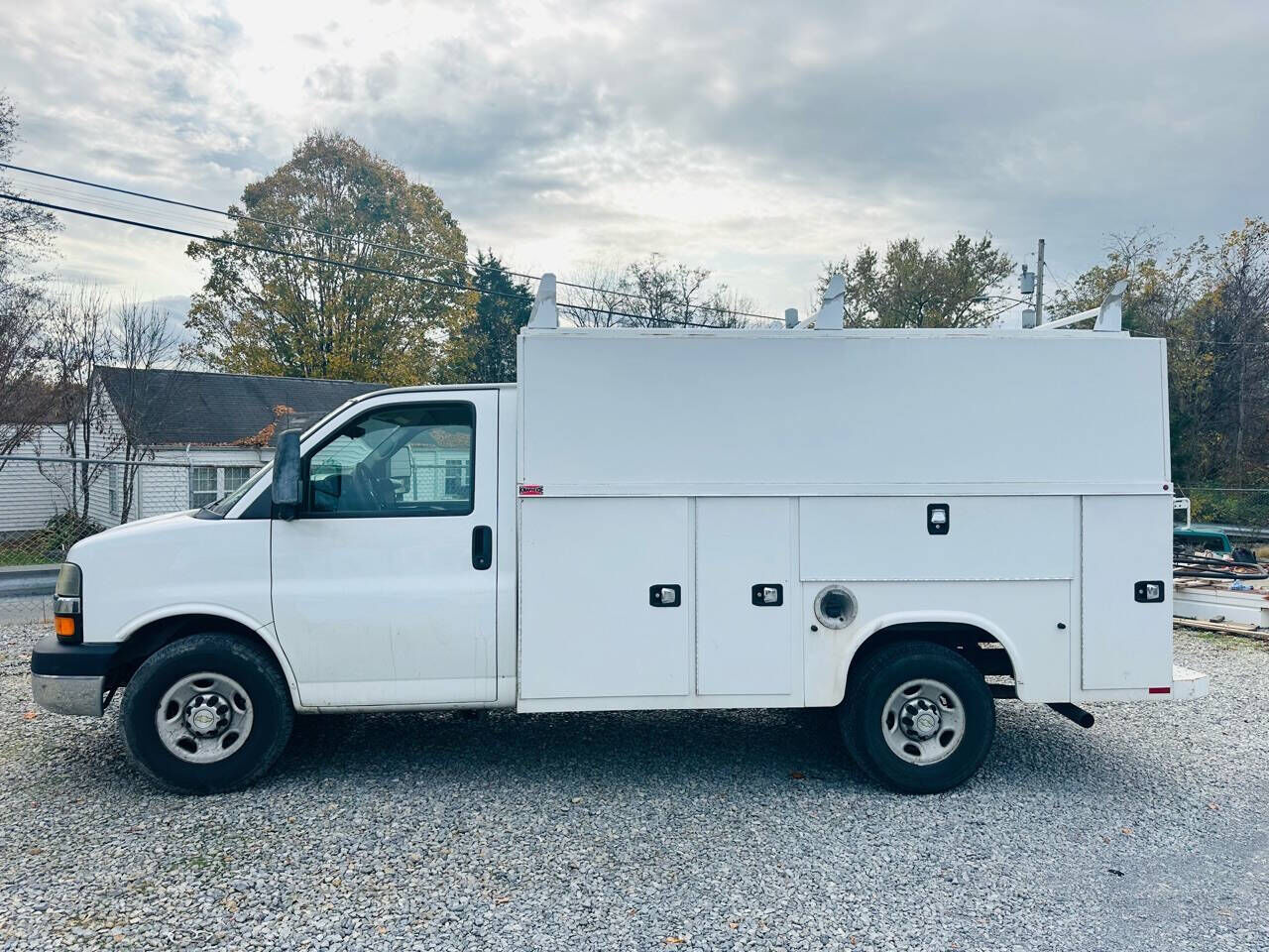 2013 CHEVROLET Express