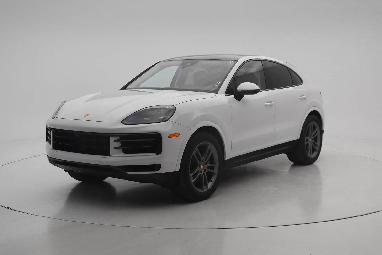 2024 PORSCHE Cayenne