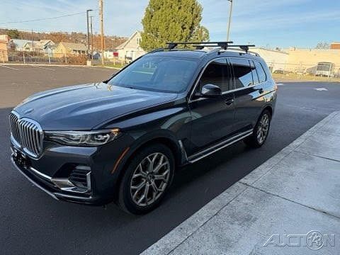 2022 BMW X7