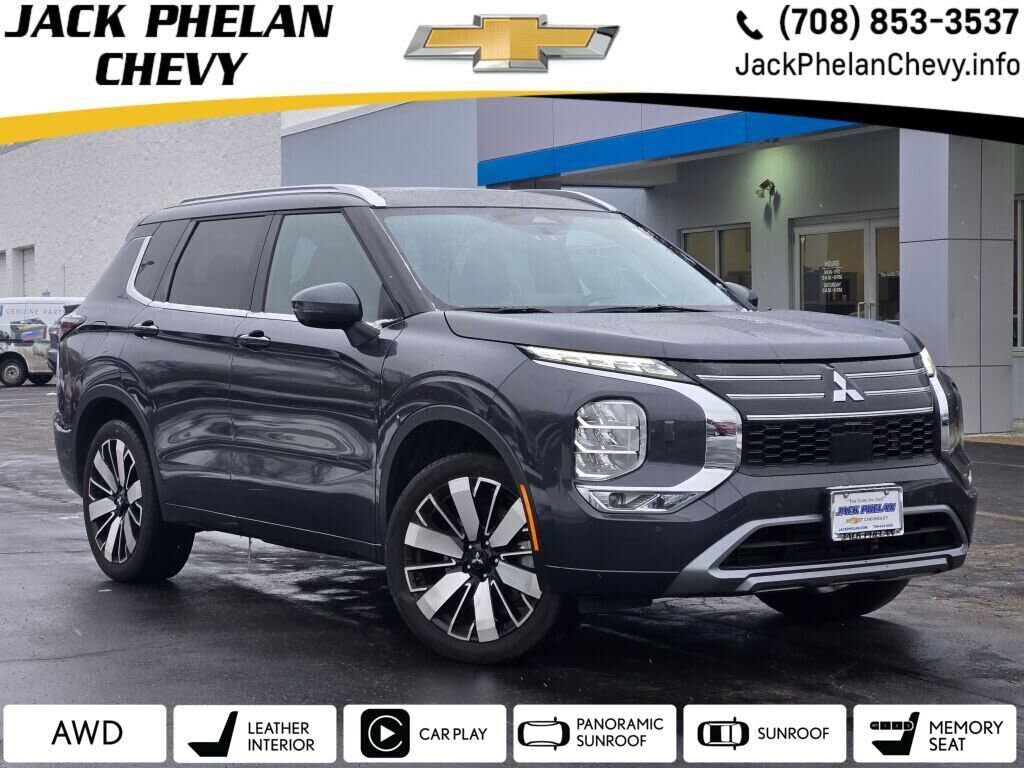 2025 MITSUBISHI Outlander