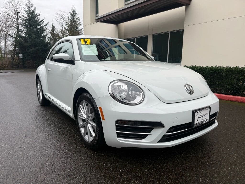 2017 VOLKSWAGEN Beetle