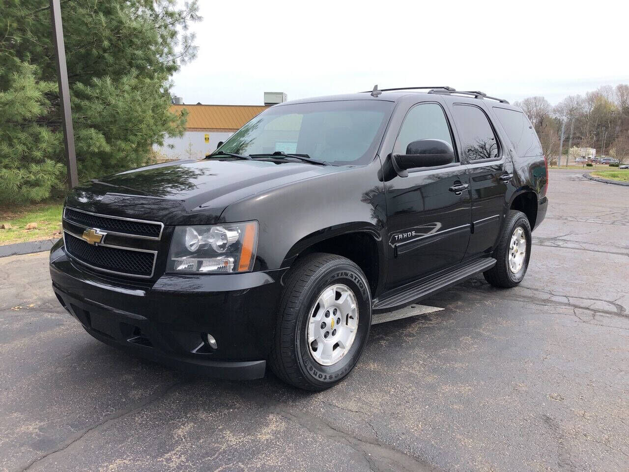 2011 CHEVROLET Tahoe