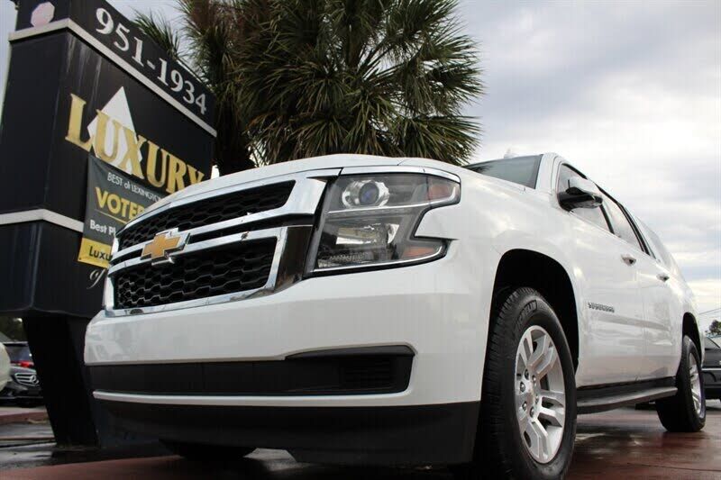 2020 CHEVROLET Suburban