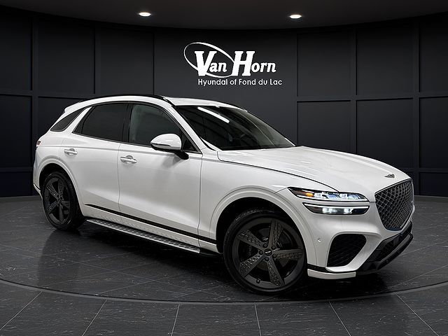 2025 GENESIS GV70