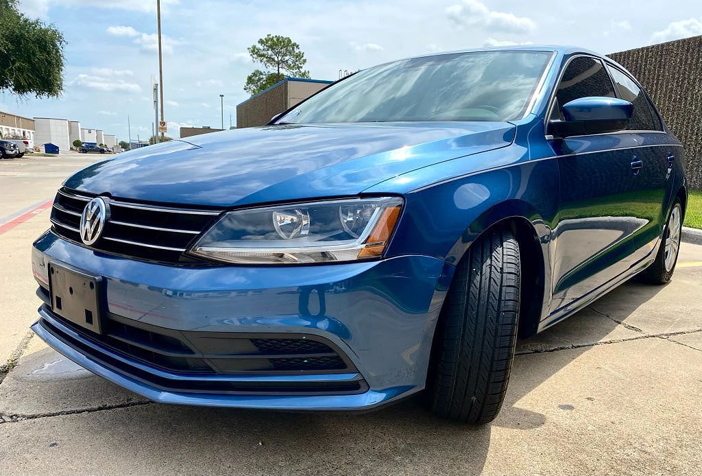 2011 VOLKSWAGEN Jetta