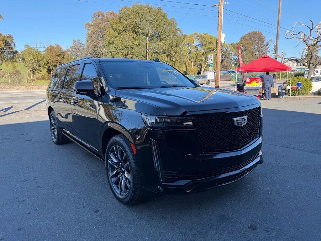 2023 CADILLAC Escalade ESV