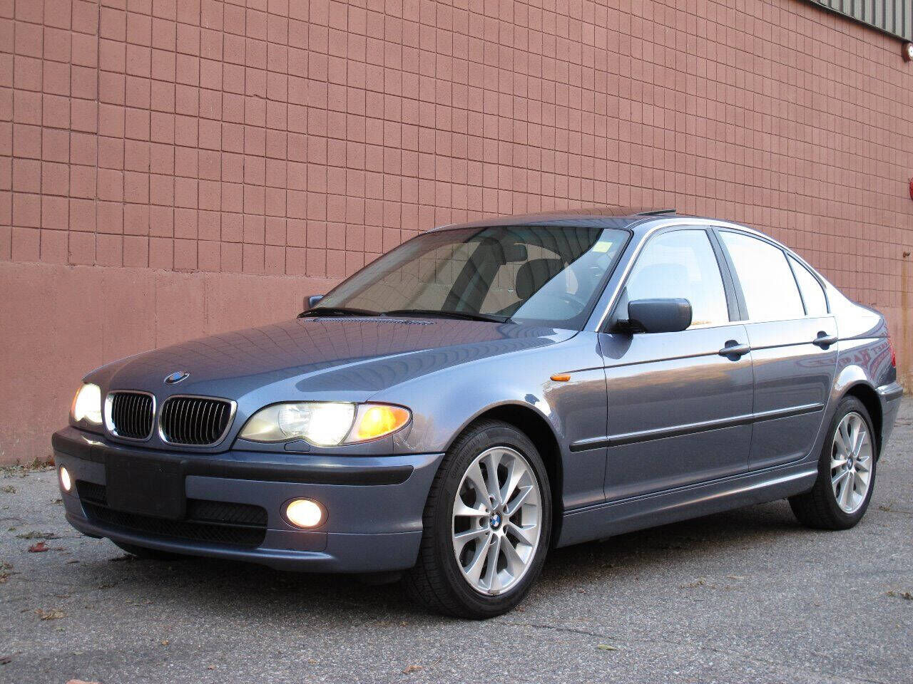 2003 BMW 3 Series