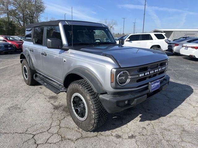2022 FORD Bronco