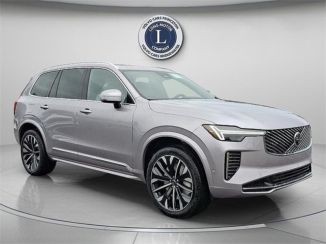 2026 VOLVO XC90