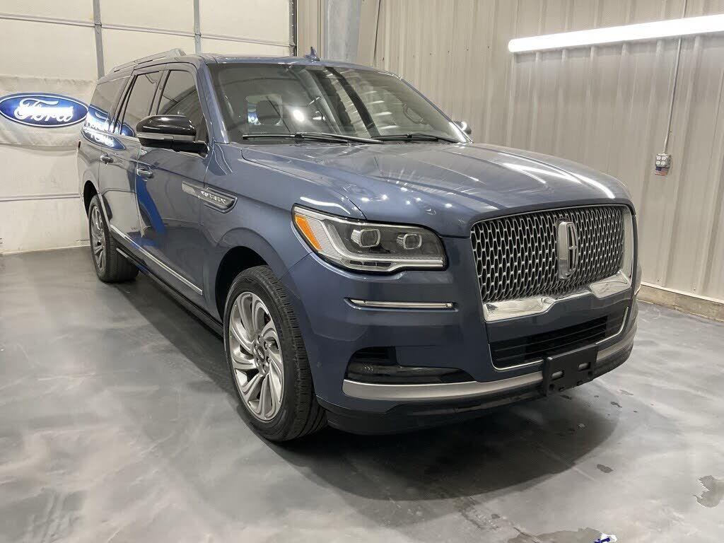 2022 LINCOLN Navigator L