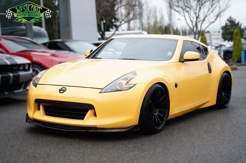 2009 NISSAN 370Z
