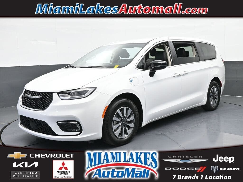 2024 CHRYSLER Pacifica