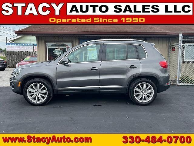2012 VOLKSWAGEN Tiguan