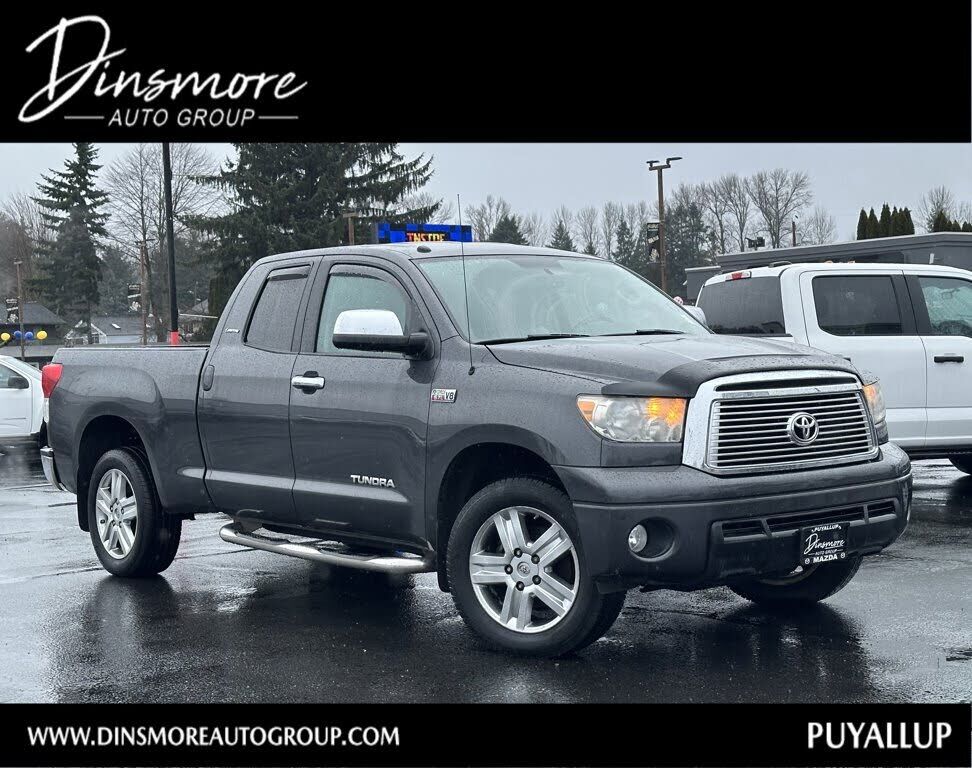 2011 TOYOTA Tundra