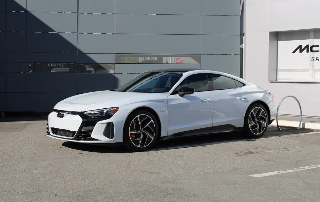 2024 AUDI RS e-tron GT