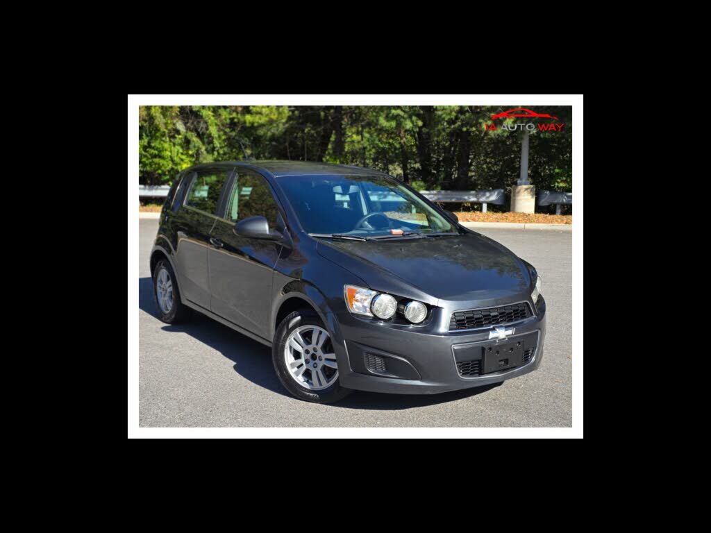 2016 CHEVROLET Sonic