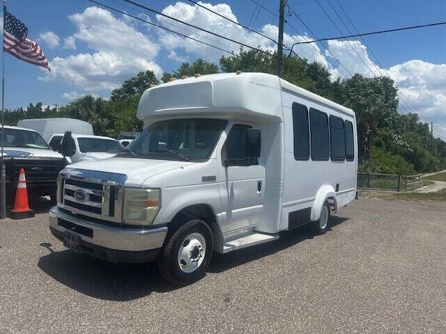 2008 FORD E-350