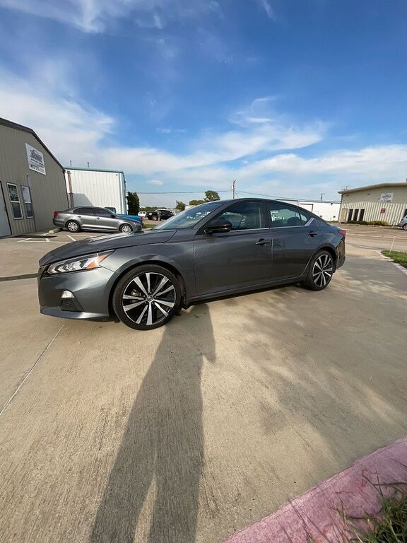 2021 NISSAN Altima