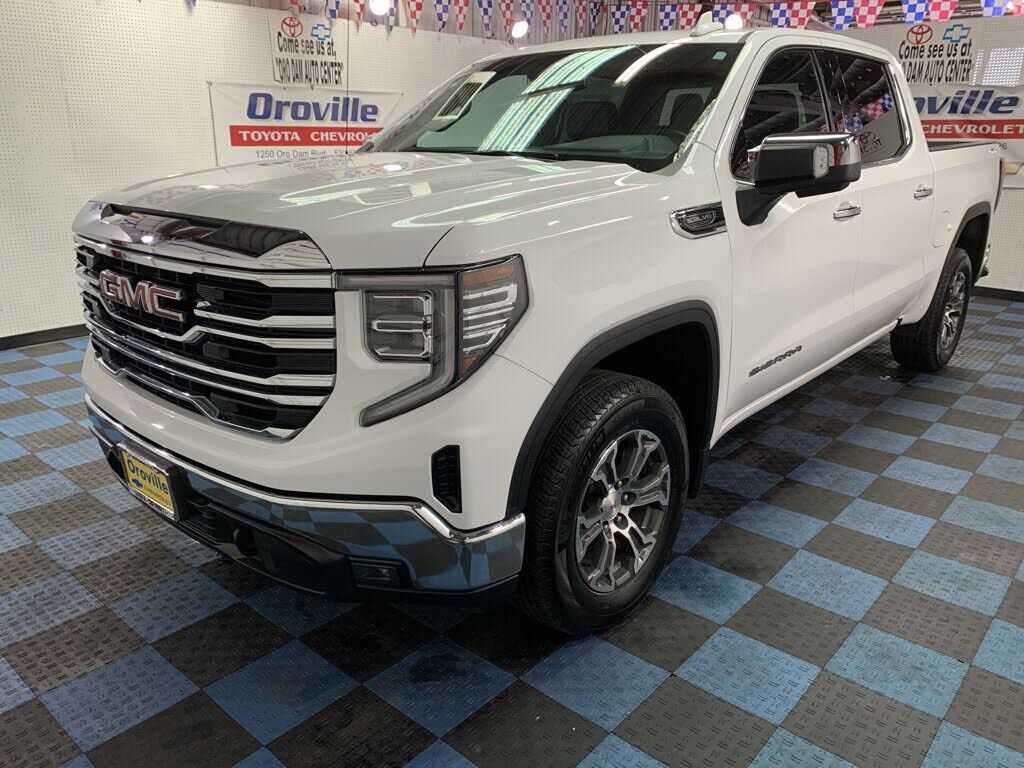 2025 GMC Sierra