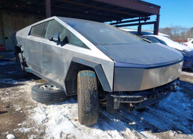 2024 TESLA Cybertruck