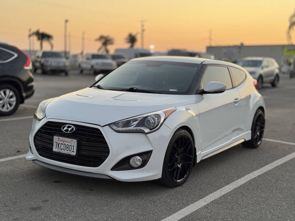 2015 HYUNDAI Veloster