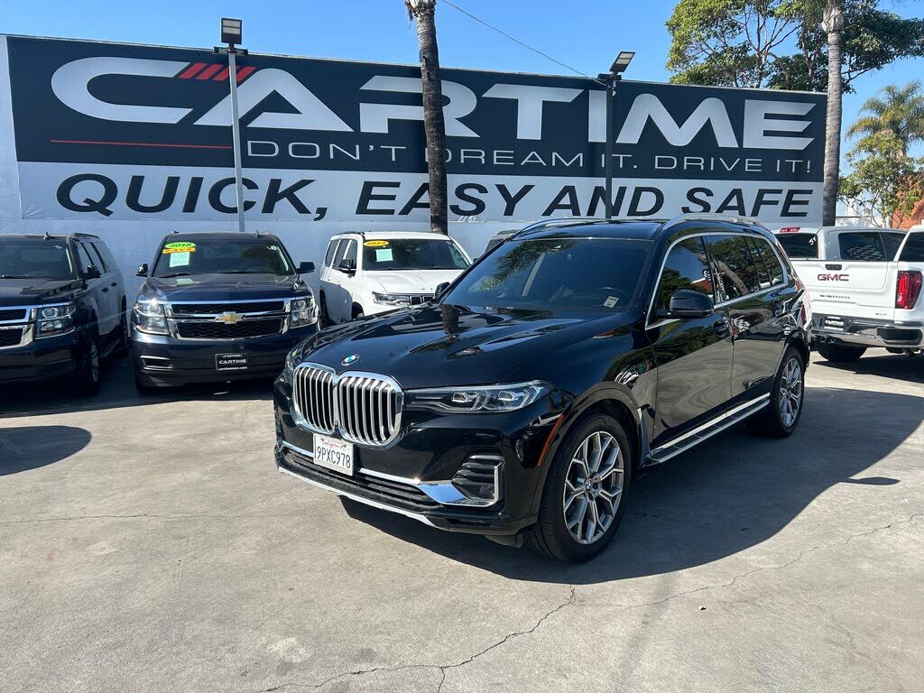 2021 BMW X7