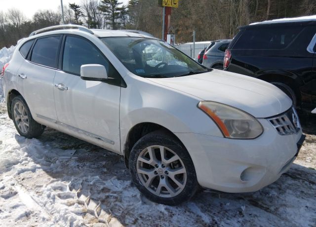 2011 NISSAN Rogue