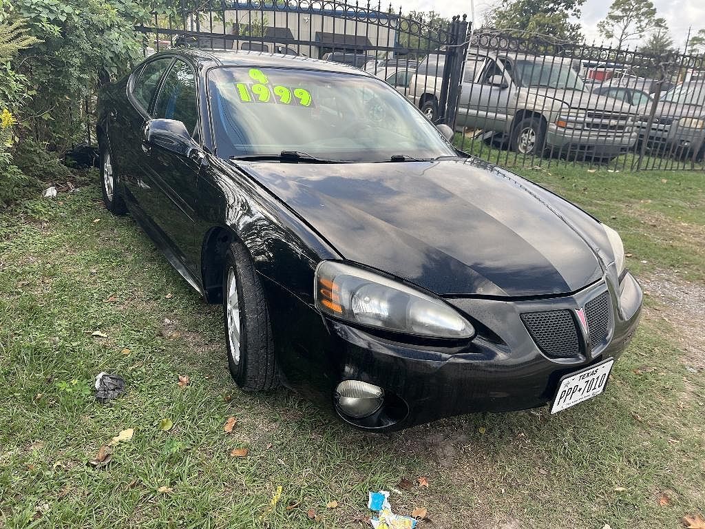2004 PONTIAC Grand Prix