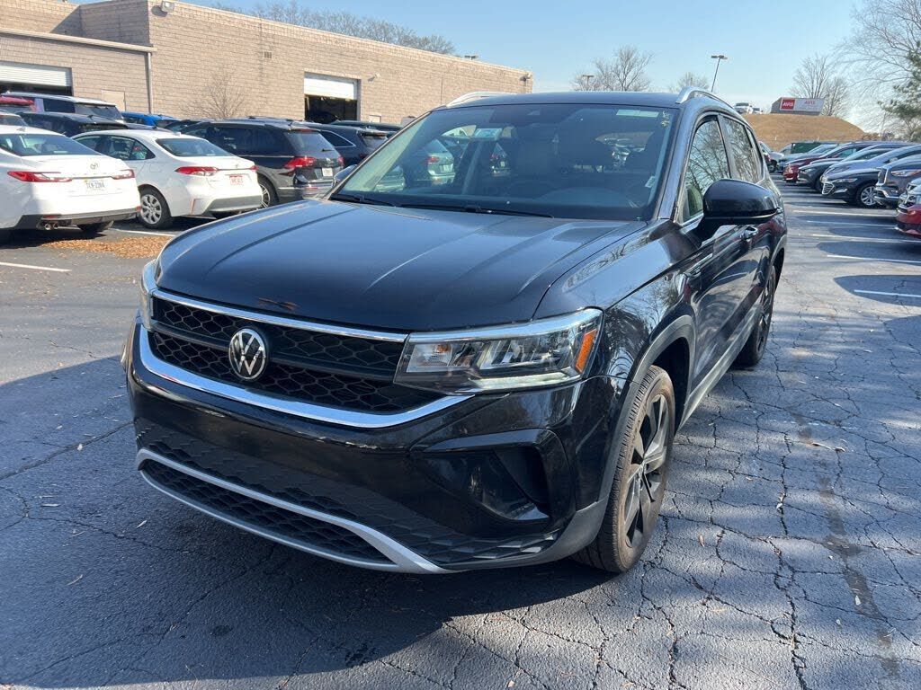 2024 VOLKSWAGEN Taos