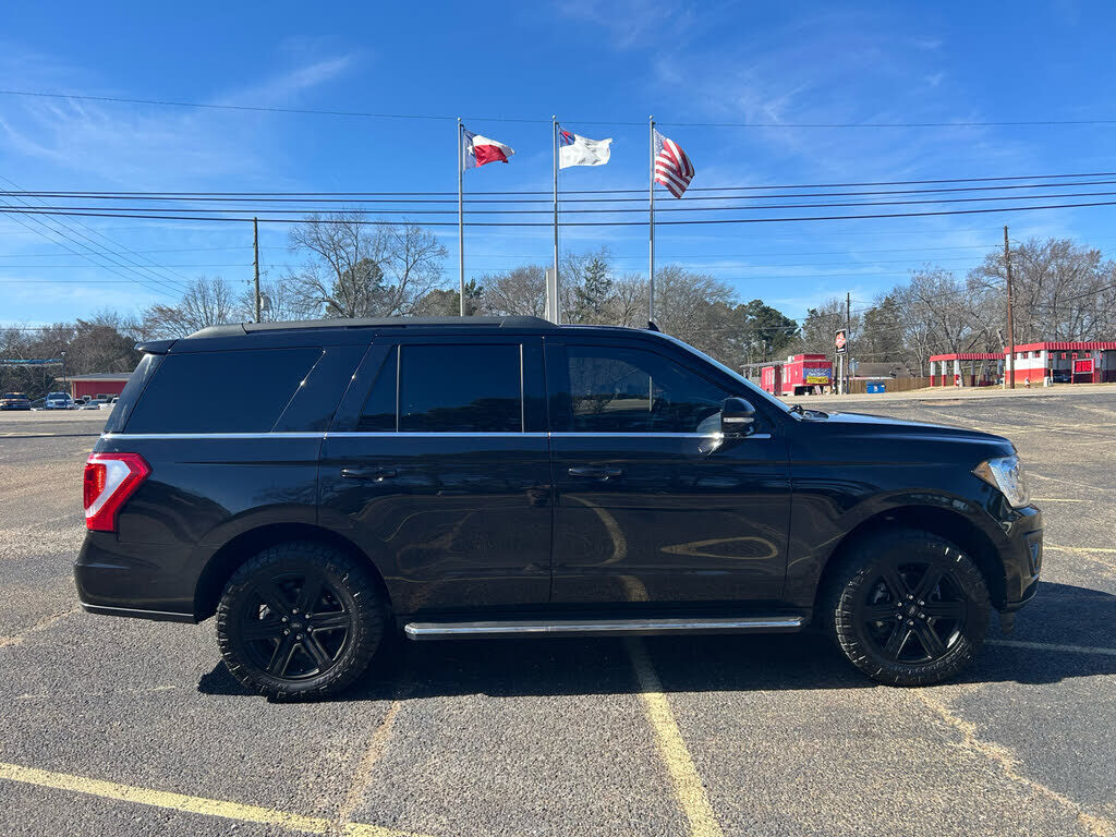 2021 FORD Expedition