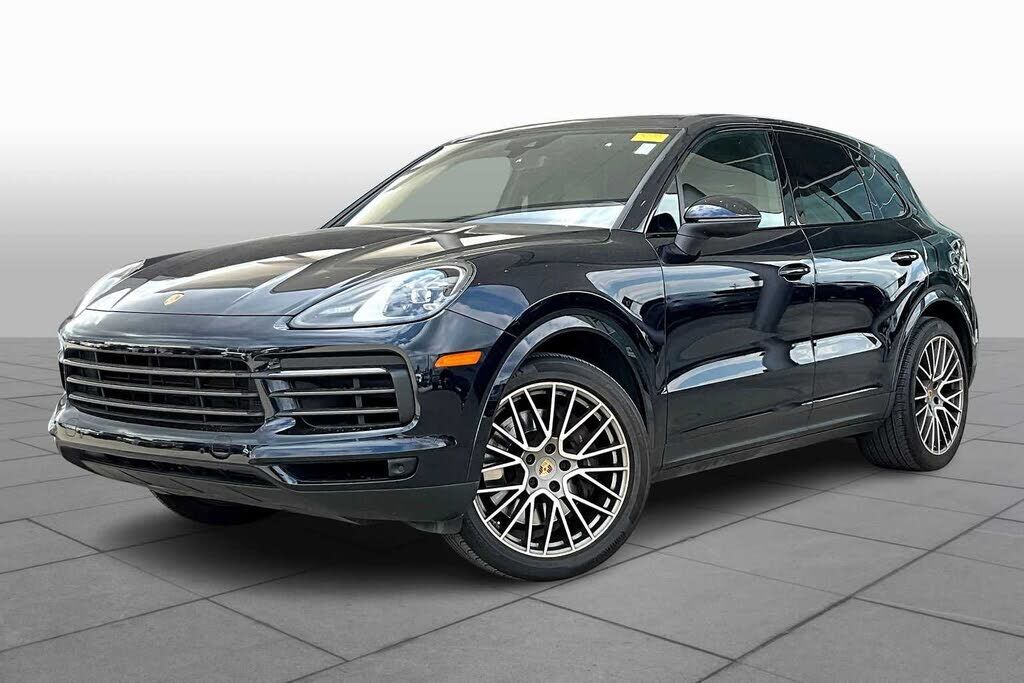 2023 PORSCHE Cayenne