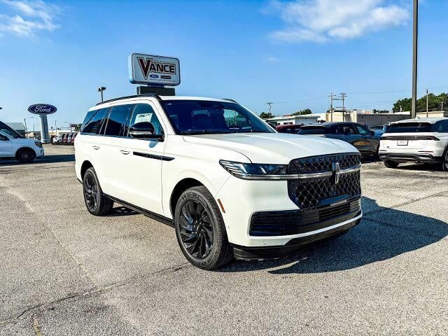 2025 LINCOLN Navigator