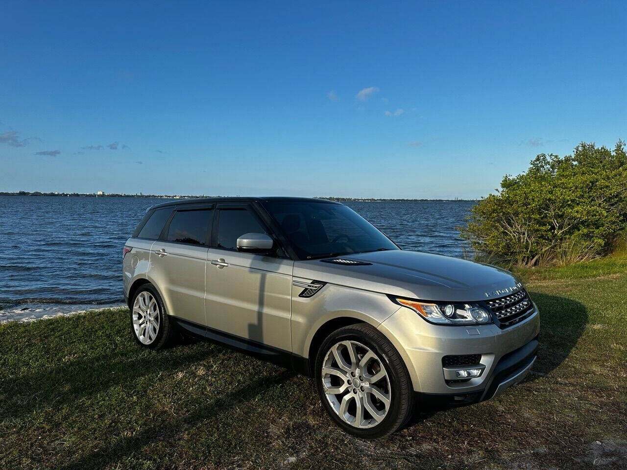 2015 LAND ROVER Range Rover Sport