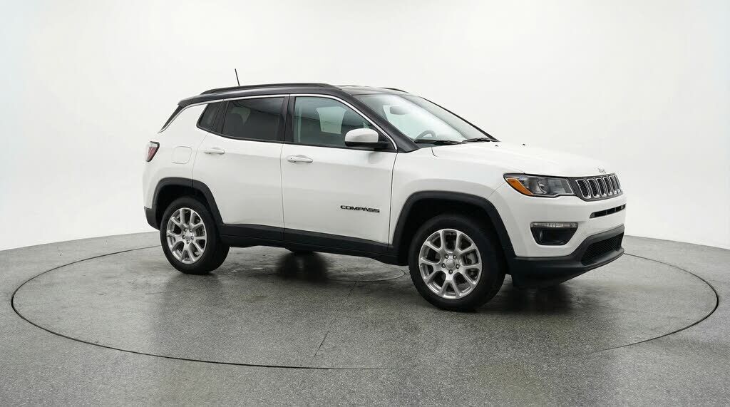 2025 JEEP Compass